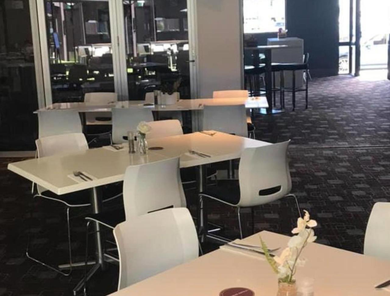 The Premier Hotel Broadmeadow Ньюкасл Экстерьер фото